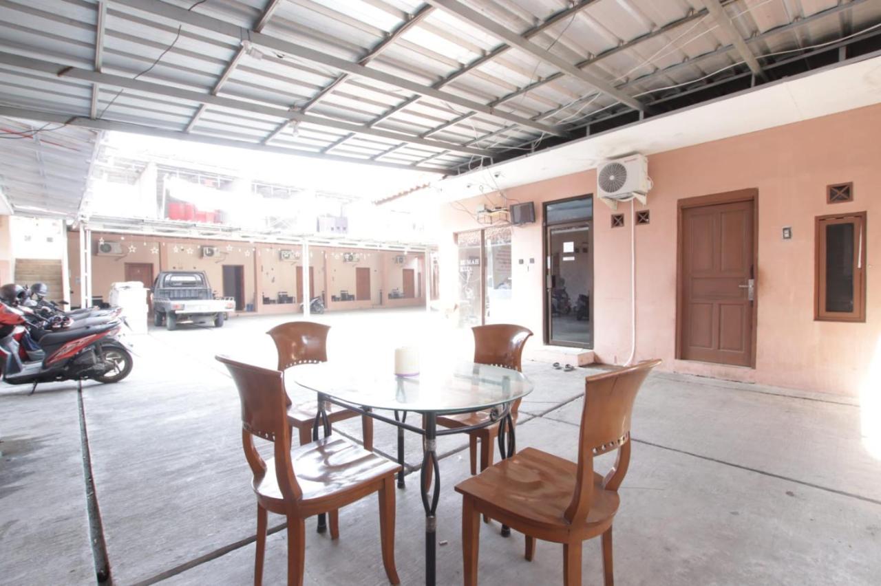 צ'ירבון Oyo 91490 Hotel Rumah Kita מראה חיצוני תמונה