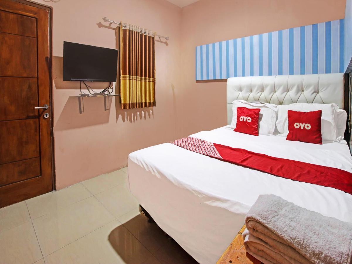 צ'ירבון Oyo 91490 Hotel Rumah Kita מראה חיצוני תמונה